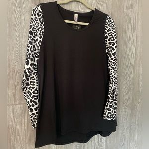 LULAROE LLR-T0052 SIZE LARGE LONG-SLEEVE TEE